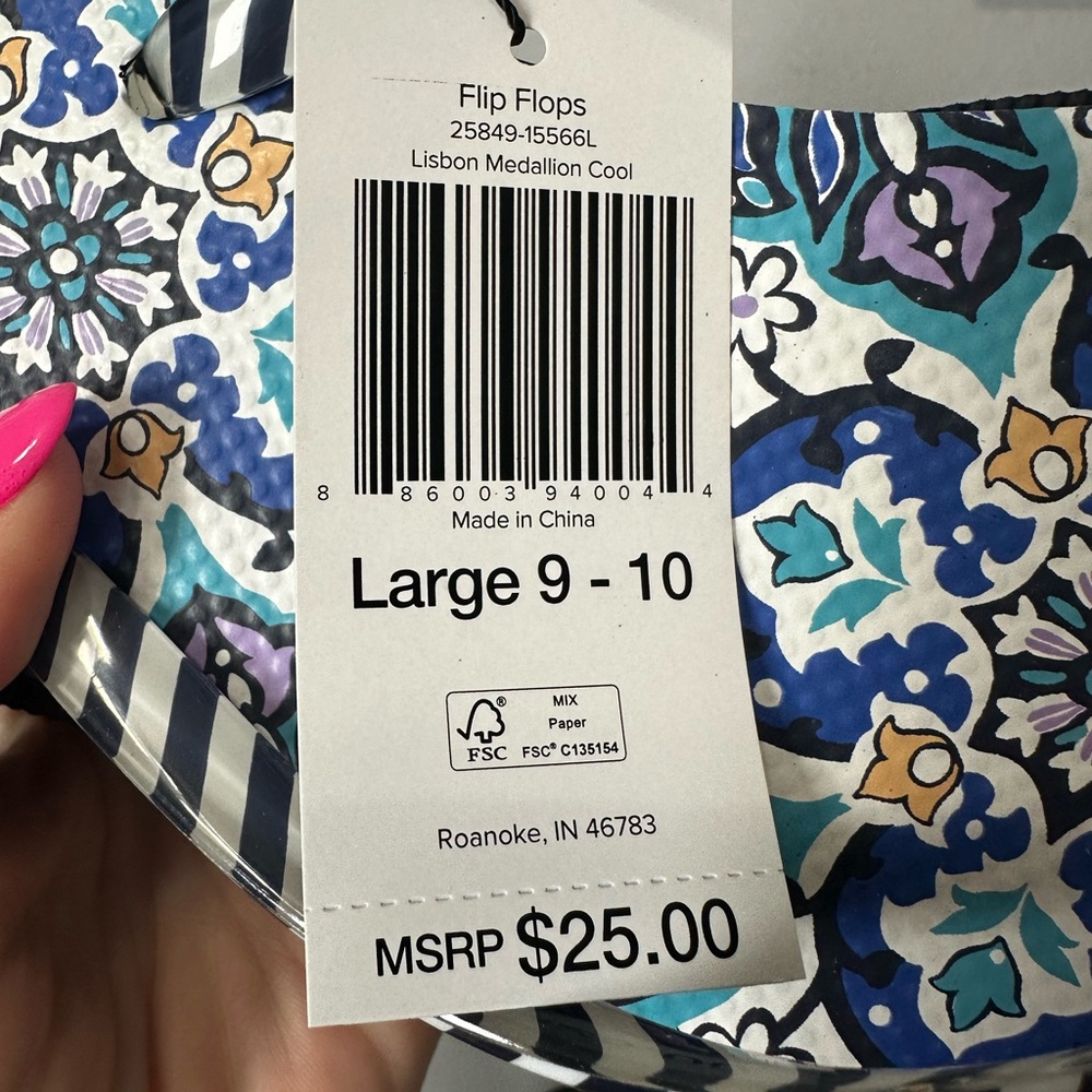 NEW Vera Bradley Flip Flops Size 9-10 Lisbon Medallion Cool Blue - Picture 4 of 6